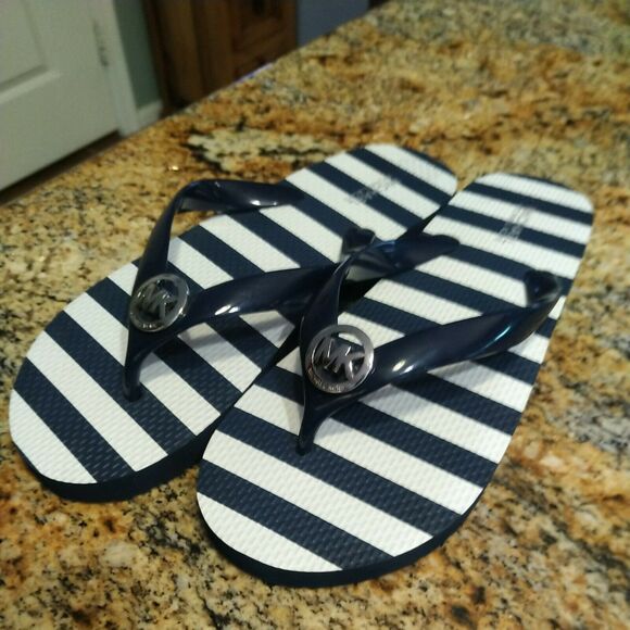 Michael Kors EVA Sole Sandals Signature/PVC/Blue/White(RX17D) 8M 38.5 EU - Picture 2 of 11